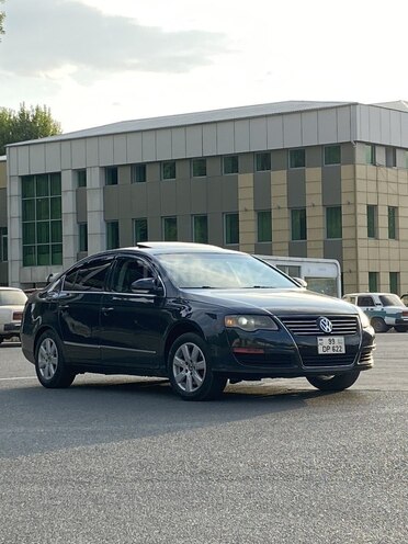 Volkswagen Passat 2005, 377,400 km - 2.0 l - Bakı