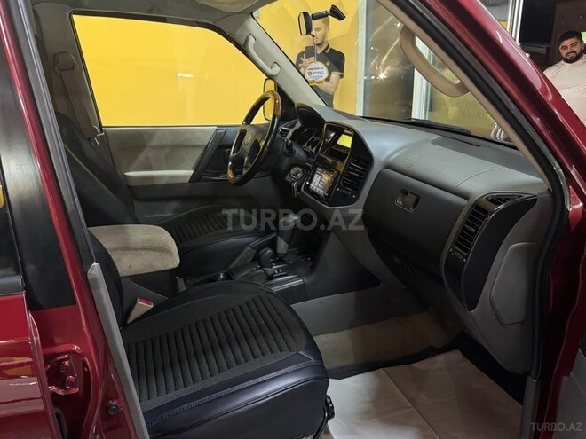 Mitsubishi Pajero 2004, 220,000 km - 3.0 л - Sumqayıt