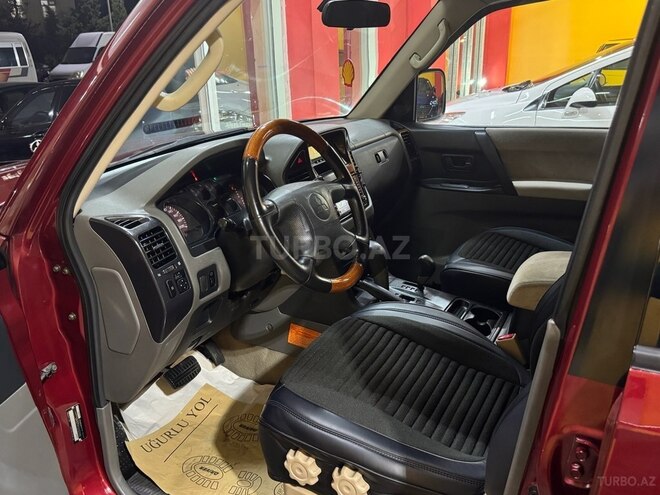 Mitsubishi Pajero 2004, 220,000 km - 3.0 л - Sumqayıt
