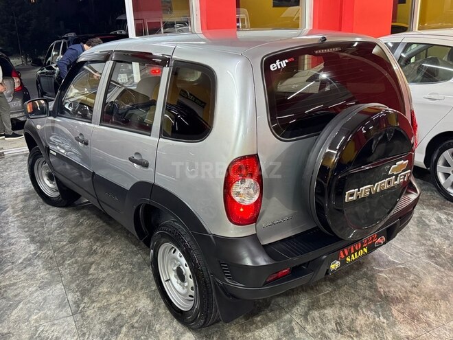 Chevrolet Niva 2015, 190,000 km - 1.7 l - Sumqayıt