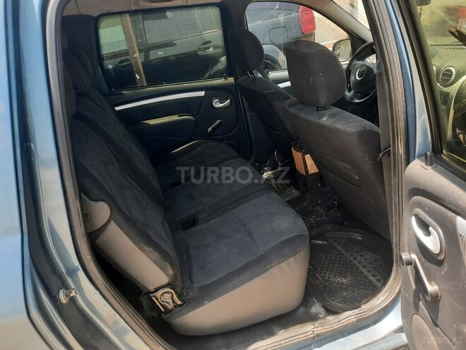 Dacia Logan 2009, 270,568 km - 1.5 l - Bakı