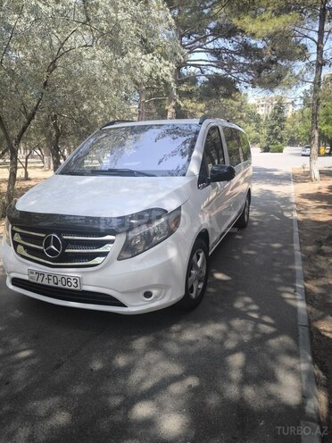 Mercedes Vito 2015, 285,637 km - 2.0 l - Sumqayıt