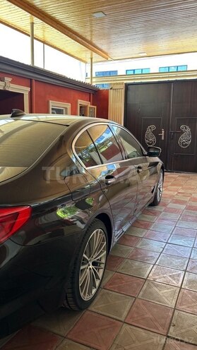 BMW 530-15