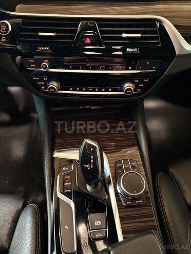 BMW 530-18