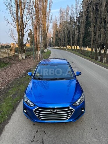 Hyundai Avante 2015, 206,000 km - 1.6 л - Masallı