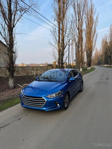 Hyundai Avante 2015, 206,000 km - 1.6 л - Masallı