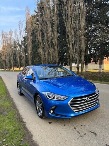 Hyundai Avante 2015, 206,000 km - 1.6 л - Masallı