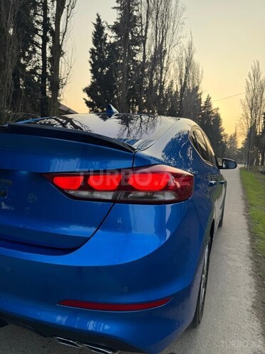 Hyundai Avante 2015, 206,000 km - 1.6 л - Masallı