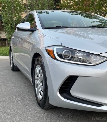 Hyundai Elantra 2017, 199,000 km - 2.0 л - Bakı