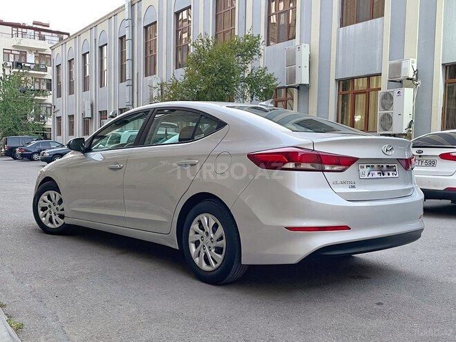 Hyundai Elantra 2017, 199,000 km - 2.0 л - Bakı