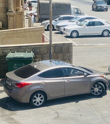 Hyundai Elantra 2011, 224,000 km - 1.8 l - Bakı