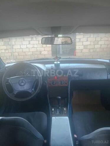 Mercedes C 220 1994, 175,536 km - 2.2 л - Sabirabad