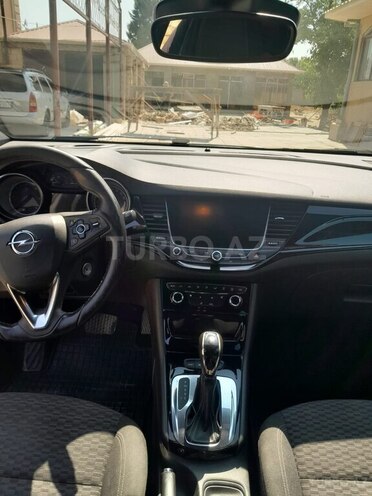 Opel Astra 2018, 178,000 km - 1.6 l - Bakı