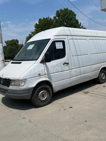 Mercedes Sprinter 208 1997, 200,000 km - 2.3 l - Mingəçevir