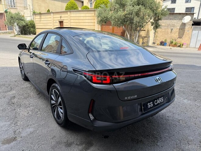 Changan Qiyuan A05-5