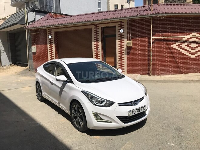 Hyundai Avante 2015, 157,000 km - 1.6 л - Bakı