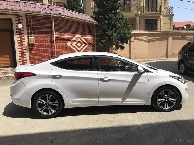 Hyundai Avante 2015, 157,000 km - 1.6 л - Bakı