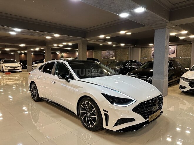 Hyundai Sonata-2