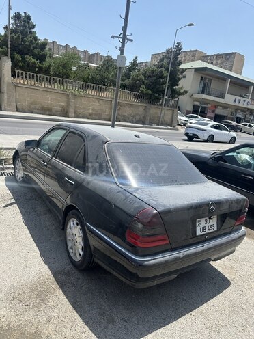 Mercedes C 230 2000, 320,000 km - 2.3 l - Bakı