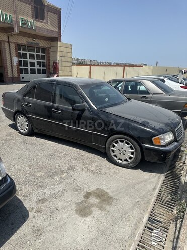 Mercedes C 230 2000, 320,000 km - 2.3 l - Bakı