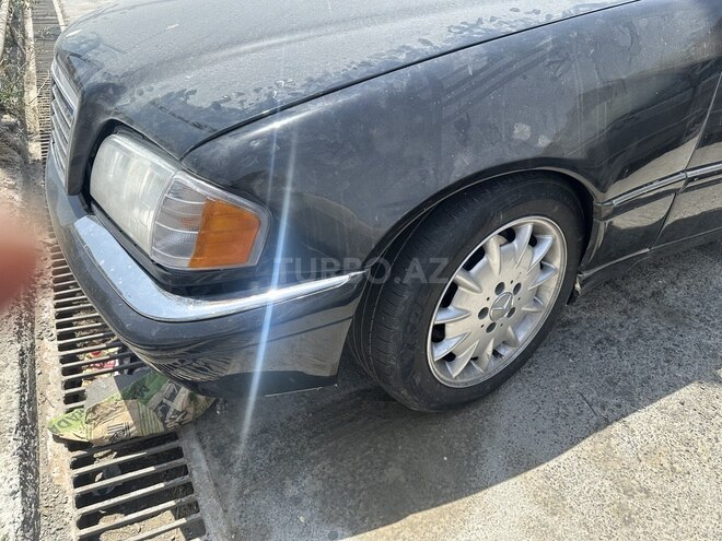 Mercedes C 230 2000, 320,000 km - 2.3 l - Bakı