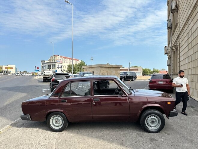 LADA (VAZ) 2107-7
