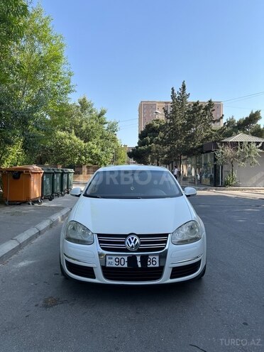 Volkswagen Jetta-6