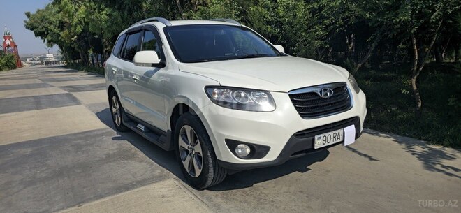 Hyundai Santa Fe-1