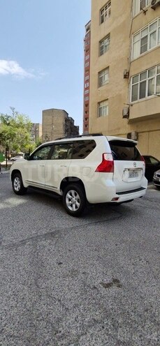 Toyota Land Cruiser Prado 2010, 198,500 km - 2.7 l - Bakı