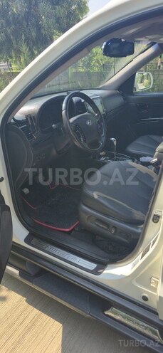 Hyundai Santa Fe-10