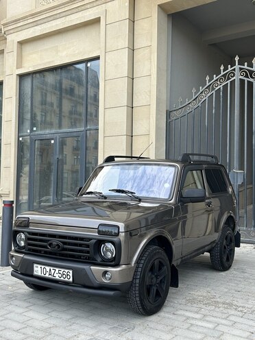 LADA (VAZ) Niva-2