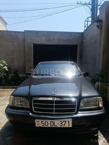 Mercedes C 200 1995, 879,000 km - 2.0 l - Bakı