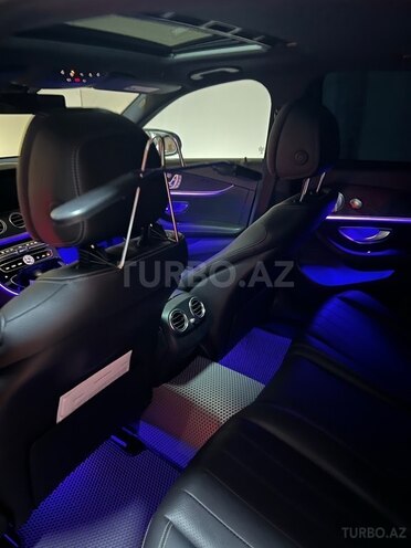 Mercedes E 300 4MATIC 2016, 96,000 km - 2.0 л - Bakı