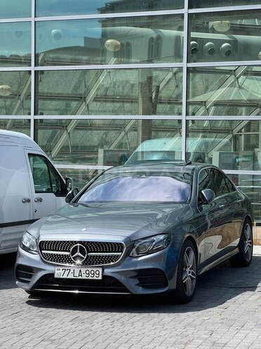 Mercedes E 300 4MATIC 2016, 96,000 km - 2.0 л - Bakı