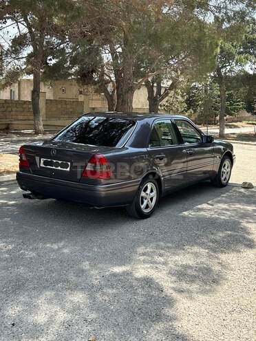 Mercedes C 220 1994, 320,000 km - 2.2 л - Bakı