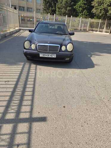 Mercedes E 280 1996, 294,000 km - 2.8 l - Bakı