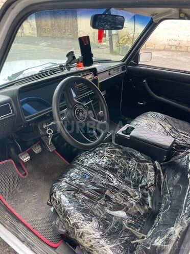 LADA (VAZ) 2107 2001, 95,000 km - 1.6 l - Quba