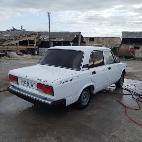 LADA (VAZ) 2107 2001, 95,000 km - 1.6 l - Quba