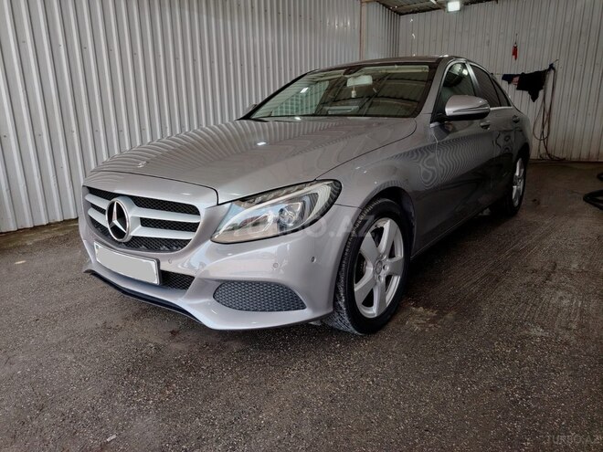 Mercedes C 200 d 2015, 260,000 km - 1.6 l - Bakı