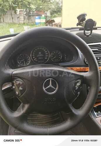 Mercedes E 240 2004, 282,724 km - 2.6 l - İsmayıllı