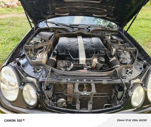 Mercedes E 240 2004, 282,724 km - 2.6 l - İsmayıllı