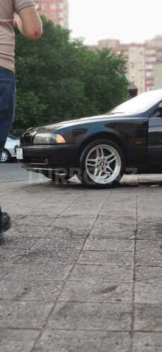 BMW 530 2001, 320,000 km - 3.0 l - Bakı