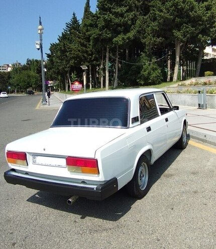 LADA (VAZ) 2107-4