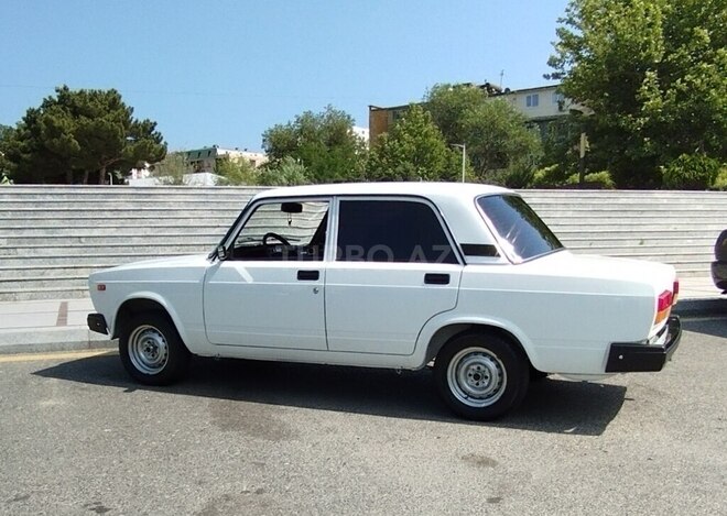 LADA (VAZ) 2107-12