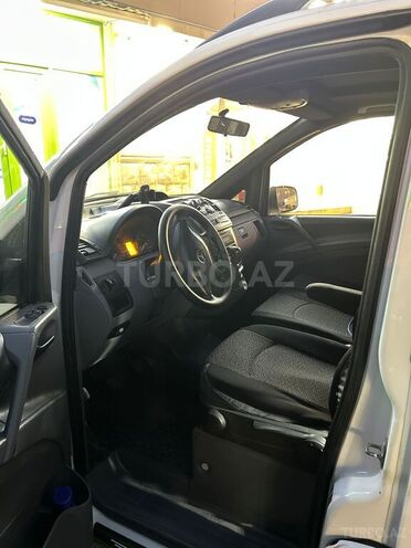 Mercedes Vito 111 2010, 289,000 km - 2.2 l - Bakı
