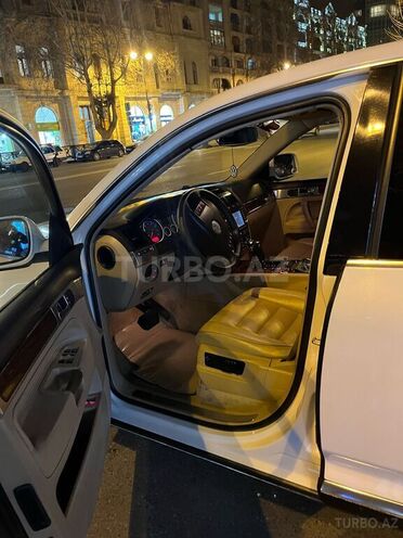 Volkswagen Touareg 2005, 387,657 km - 3.2 л - Bakı