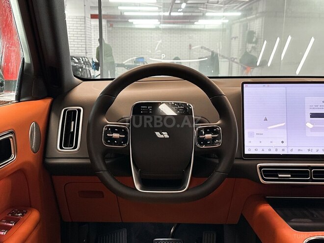 Li Auto L9 2025, 0 km - 1.5 l - Bakı