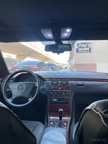 Mercedes E 200 1997, 460,000 km - 2.0 l - Bakı