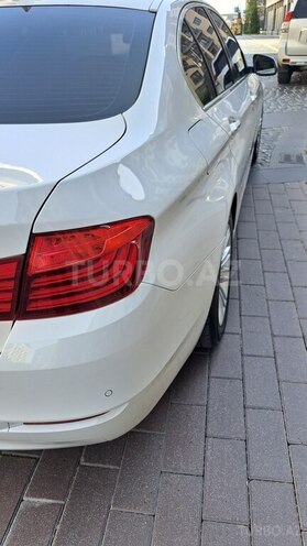 BMW 520 2015, 241,000 km - 2.0 л - Bakı