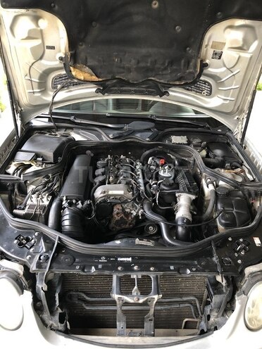 Mercedes E 220 d 2002, 390,000 km - 2.2 l - İmişli